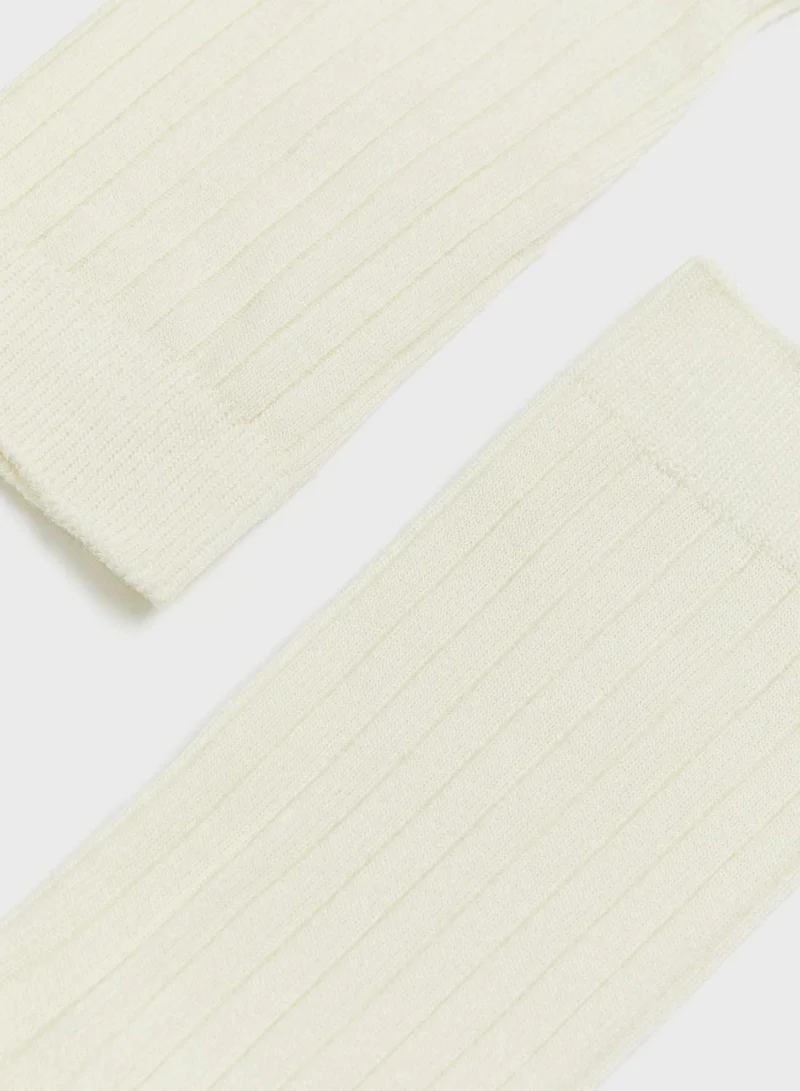 اتش اند ام جوارب بياقة مضلعة